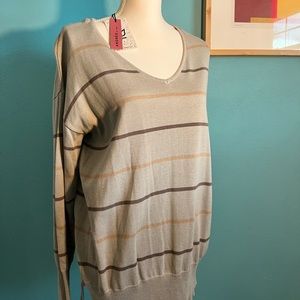 NWT Andree by Unit V neck sweater